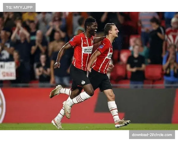 斯特拉斯堡欧协联高位逼抢见效，联赛阶段攻入11球失5球